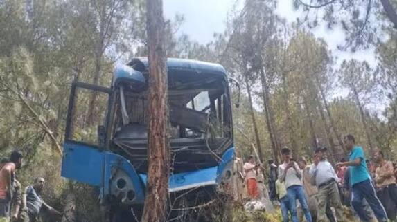 Bus Carrying Over 40 Passengers Falls Into Gorge In Himachal Pradesh's Mandi RMA Bus Carrying Over 40 Passengers Falls Into Gorge In Himachal Pradesh's Mandi RMA