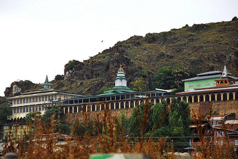 government plans sufi circuit by connecting sufi shrines in jammu kashmir to develop religious tourism kms