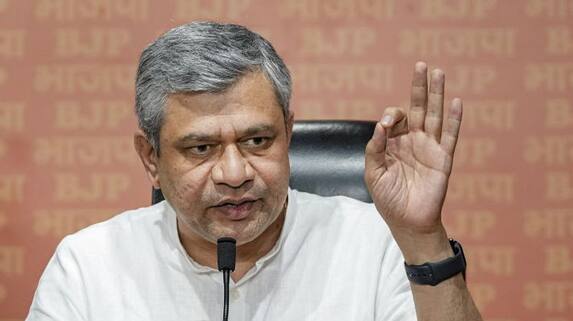Do not answer calls from unknown numbers: Telecom Minister Ashwini Vaishnaw Do not answer calls from unknown numbers: Telecom Minister Ashwini Vaishnaw