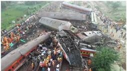 Coromandel Express train accident.. 35 people from Tamil Nadu died