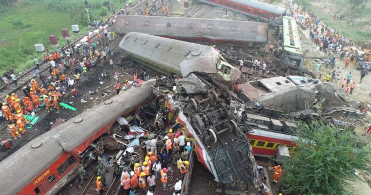 Coromandel Express Accident: தடம் புரண்ட கோரமண்டல் ரயில் மீது ஹவுரா ரயில் மோதியது எப்படி? 