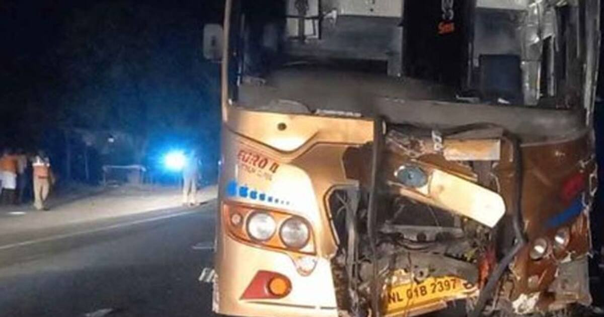 விபத்தில் சிக்கியவர்களை காப்பாற்ற வந்த ஆம்புலன்ஸ் மீது ஆம்னி பேருந்து