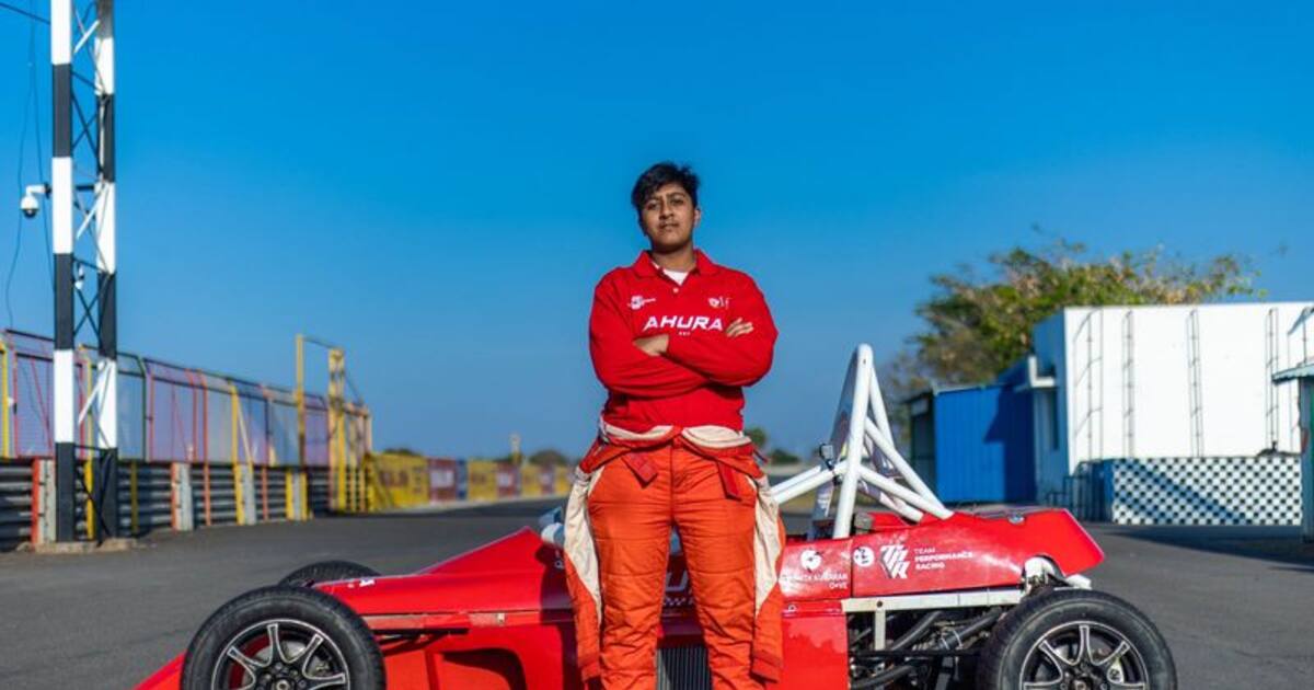 ஃபார்முலா 4 கார்பந்தயத்தில் பங்கேற்கும் முதல் தமிழக பெண் பிரியங்கா