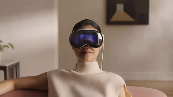 Apple Launches Vision Pro AR Headset, Says Beginning of New Journey-sak Apple Launches Vision Pro AR Headset, Says Beginning of New Journey-sak