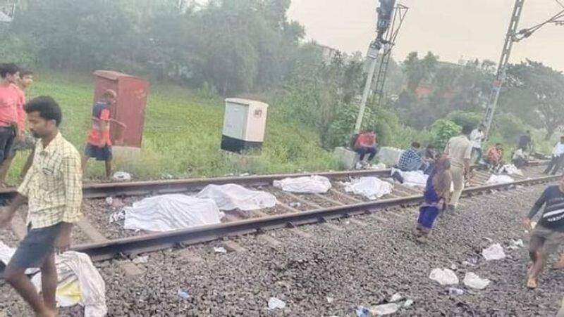 Four laborers were crushed to death by goods train in Odisha's Jajpur, and 4 others injured