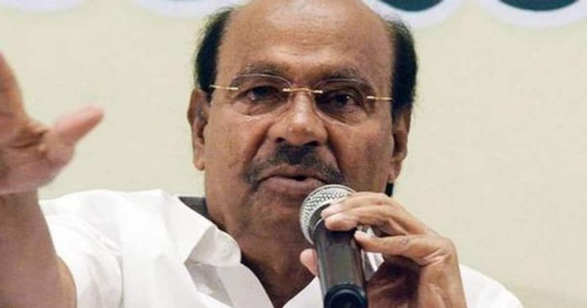 இந்தி தேசிய மொழி! தெரியாது சொன்னா எப்படி? விமான நிலையத்தில்