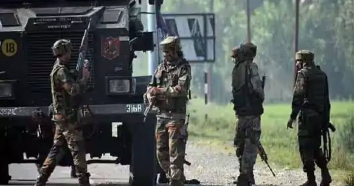 ஜம்மு-காஷ்மீர்: பாதுகாப்பு படையினருடன் நடந்த மோதலில்  5 பயங்கரவாதிகள் சுட்டுக்கொலை