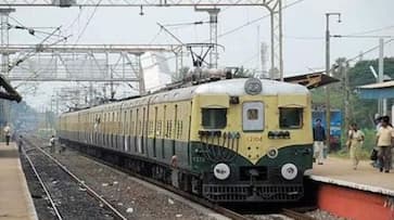 Special trains run from Chintadripet to Velachery for Cricket World Cup 2023 Matches in Chennai rsk Special trains run from Chintadripet to Velachery for Cricket World Cup 2023 Matches in Chennai rsk