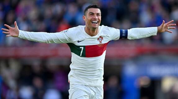 Cristiano Ronaldo hits Instagram milestone making history