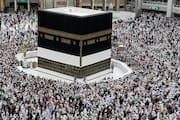 People on umrah visa cant perform hajj said ministry 
