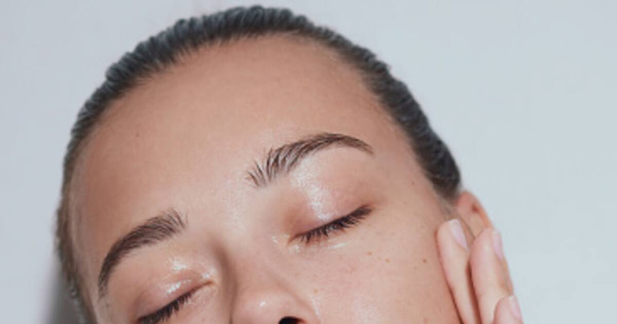 Monsoon Skincare Tips: மழைக்காலத்தில் சரும வெடிப்பா?  இந்த வீட்டு குறிப்புகள் உங்களுக்கு உதவும்..!!