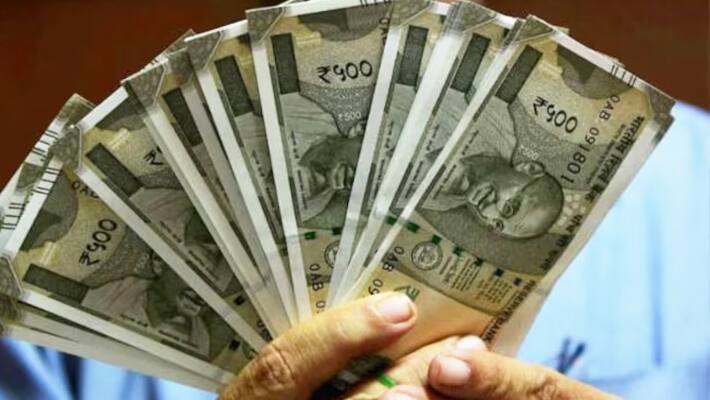 Interest rate on 5-year recurring deposit hiked for December quarter; know status of other small savings schemes sgb