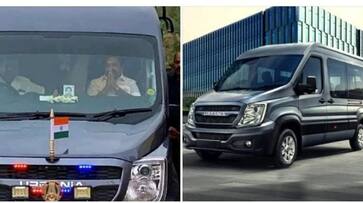 Edappadi Palaniswami has bought a new campaign vehicle to meet volunteers across Tamil Nadu ahead of the parliamentary elections Edappadi Palaniswami has bought a new campaign vehicle to meet volunteers across Tamil Nadu ahead of the parliamentary elections