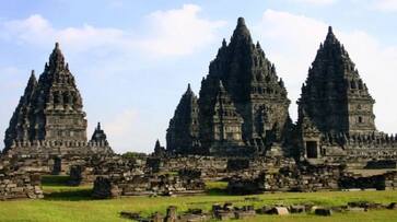 Indonesian Muslims Celebrate Ancient Traditions of Buddhism, Hinduism - Prof. Hamid Naseem Indonesian Muslims Celebrate Ancient Traditions of Buddhism, Hinduism - Prof. Hamid Naseem