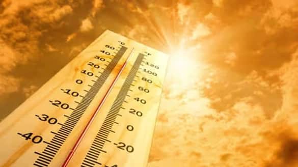 Kerala April 27 heatwave warning in 3 distrcts, 12 districts yellow alert slight relief only 2 districts
