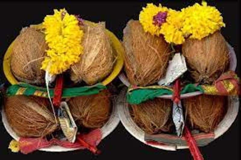 know reason why women should not break coconut in tamil mks