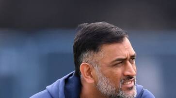 2011 World Cup Winner Fast Bowler Speaks On Arguments With MS Dhoni kvn 2011 World Cup Winner Fast Bowler Speaks On Arguments With MS Dhoni kvn