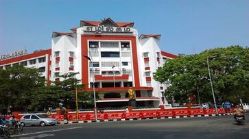 DVAC raid in chennai ezhilagam rs 2.14 lakh seized DVAC raid in chennai ezhilagam rs 2.14 lakh seized