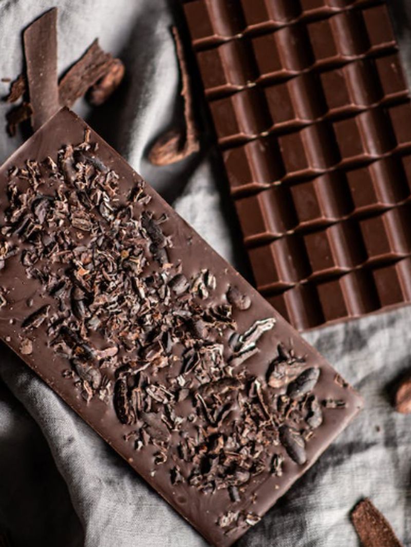 7 compelling reasons to indulge in dark chocolate every day