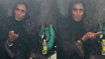 Karnataka man veerabhadraiah wears burqa to get free bus ticket hubballi Karnataka man veerabhadraiah wears burqa to get free bus ticket hubballi