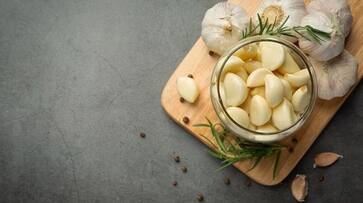 5 huge Health hazards of excessive Garlic consumption vma eai 5 huge Health hazards of excessive Garlic consumption vma eai