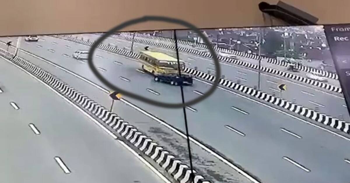 டெல்லி-மீரட் எக்ஸ்பிரஸ் நெடுஞ்சாலையில் பள்ளிப் பேருந்து - கார் மோதல்- 6பேர் பலி! - சிசிடிவி கோர காட்சி!