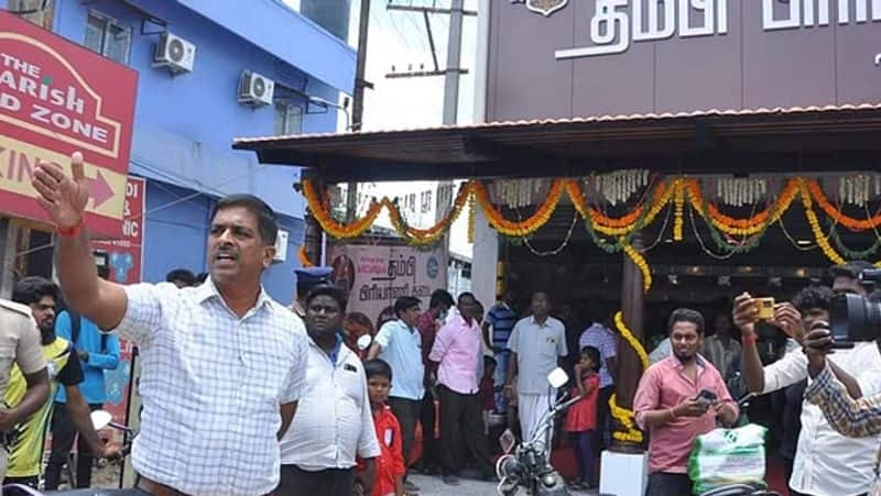Biryani shop that announced free seal.. Explanation given by vellore District Collector..!