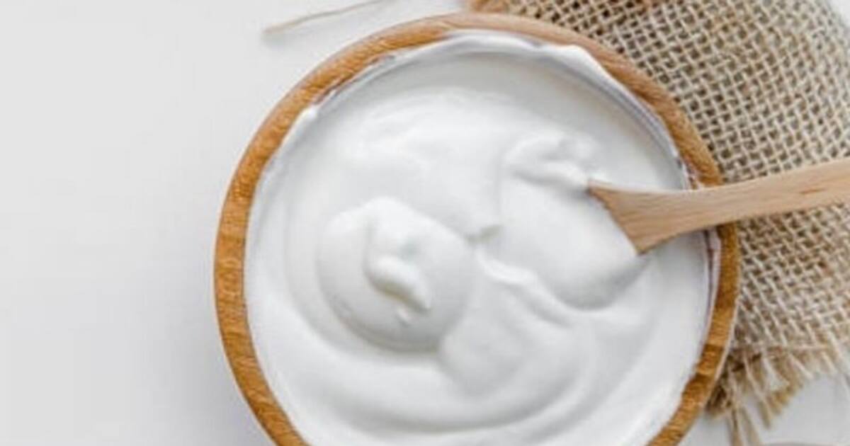 Moisturizing to soothing sunburn 7 beauty benefits of Yogurt