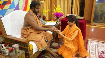 Actress Samanatha Went to Vellore Sripuram golden temple got blessings Actress Samanatha Went to Vellore Sripuram golden temple got blessings