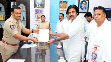 JanaSena Chief Pawan Kalyan Complaint Against CI Anju Yadav to tirupati SP For Slapping Party Activist ksm JanaSena Chief Pawan Kalyan Complaint Against CI Anju Yadav to tirupati SP For Slapping Party Activist ksm
