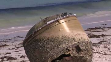 Mysterious object found on the Australian coast.. Part of the missing Malaysian plane? Mysterious object found on the Australian coast.. Part of the missing Malaysian plane?