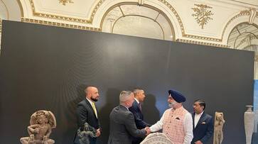 Prime Minister Modi's visit to America.. US handed over 105 antiques to India..ISR Prime Minister Modi's visit to America.. US handed over 105 antiques to India..ISR