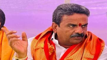 BRS leader Patnam Manikyam offers help to two orphaned children in Sangareddy ksm BRS leader Patnam Manikyam offers help to two orphaned children in Sangareddy ksm