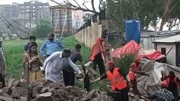 Building collapsed in Pakistan's Islamabad, 11 construction workers killed RMA Building collapsed in Pakistan's Islamabad, 11 construction workers killed RMA