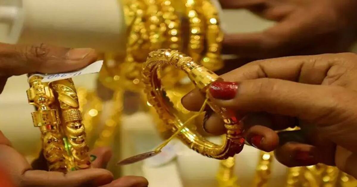 Today Gold Rate in Chennai : ஜெட் வேகத்தில் அடிச்சு தூக்கும் தங்கம் விலை.. இன்று எவ்வளவு உயர்ந்தது தெரியுமா?