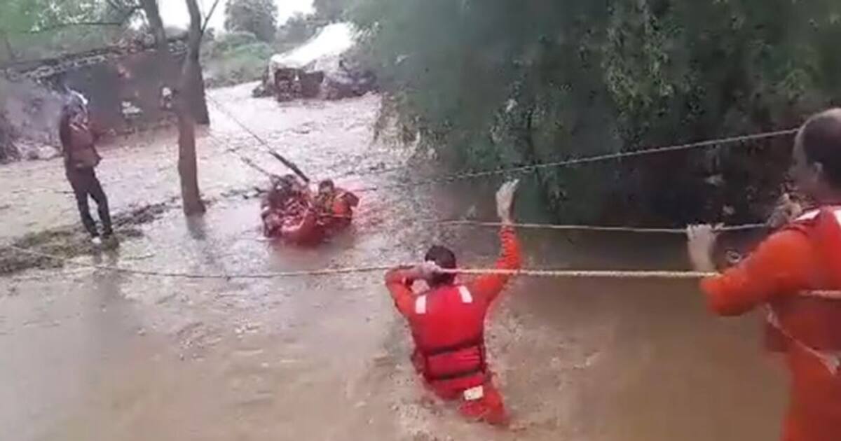 குஜராத் கனமழை: சிவப்பு, ஆரஞ்சு, மஞ்சள் அலர்ட்!