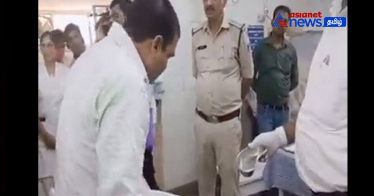 Watch Video | அதிகாரிகள் பார்த்துவிட்டதால், லஞ்ச பணத்தை மென்று விழுங்கிய நபர்! 