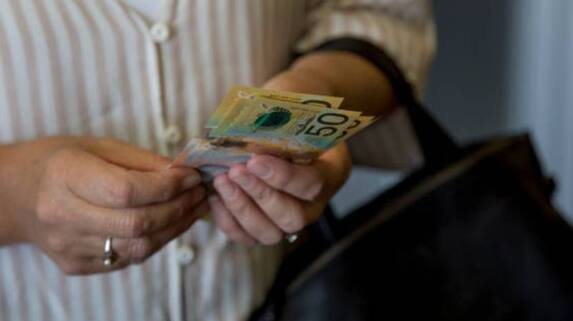 saudi-arabia-offers-highest-salaries-for-expats-in-world-report