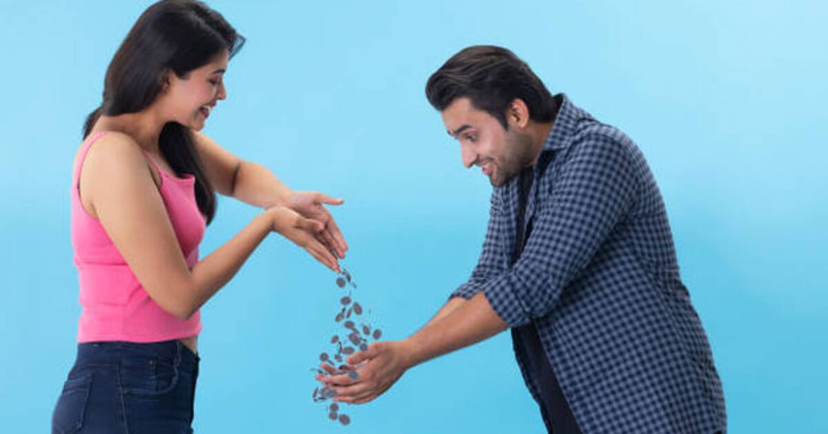 காசு கொடுக்காமல் 'இந்த' ஒரு பொருளை யாரிடமும் வாங்காதீங்க.. நீங்கள் பரம ஏழையாவீர்..!!