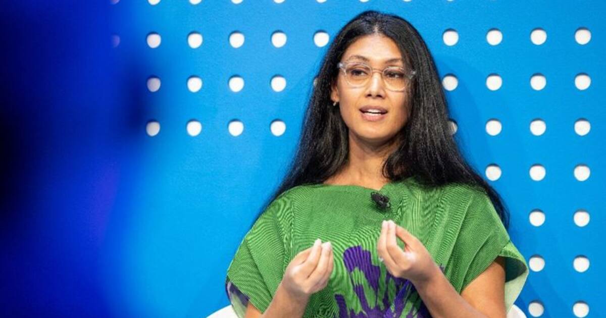 ரூ. 84,000 கோடி சொத்து.. இந்தியாவின் பணக்கார பெண்.. அட இவங்க தானா?