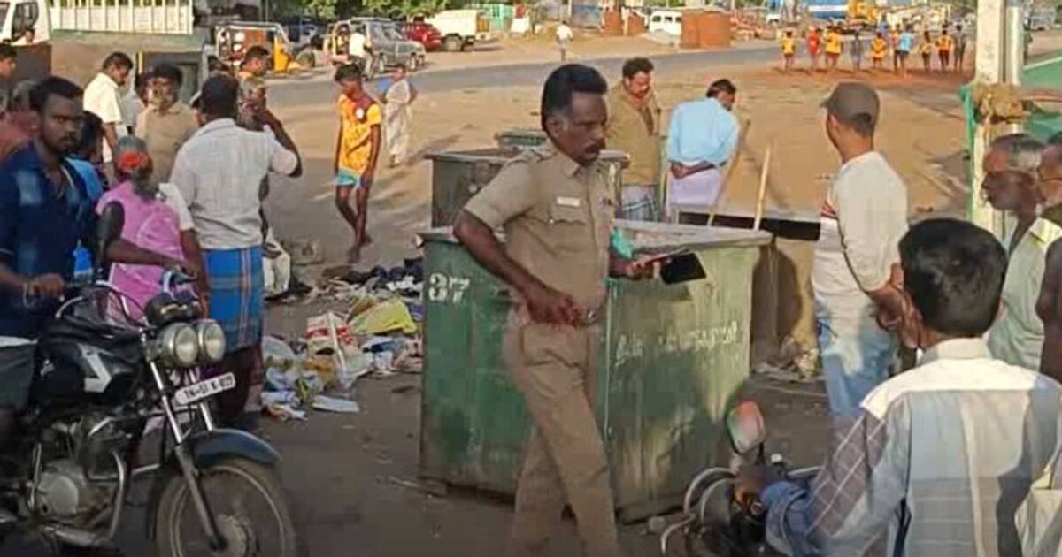 ஷாக்கிங் நியூஸ்!  கள்ளத்தொடர்பால் பிறந்த 2 பெண் சிசுக்கள் குப்பைத் தொட்டியில் வீச்சு? கடித்து குதறிய நாய்கள்