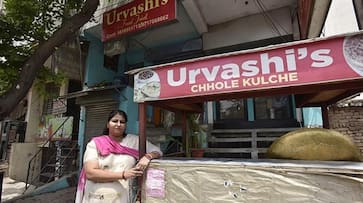 success story of Urvashi Yadav a simple house wife turned businesswoman in Gurugram ZKAMN 