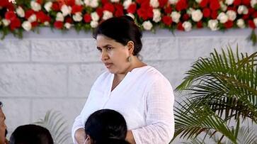 Veena Vijayan's company Exalogic has paid tax- GST Commissioner's report Veena Vijayan's company Exalogic has paid tax- GST Commissioner's report