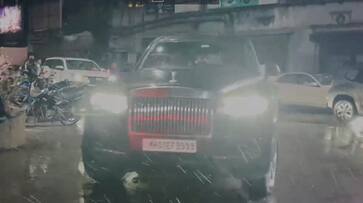 Isha Amabani Anand piramal use Toyota camry instead of RS 10 crore Rolls royce cullinan ckm Isha Amabani Anand piramal use Toyota camry instead of RS 10 crore Rolls royce cullinan ckm