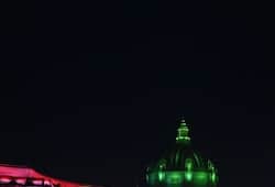 lucknow filled with light on 76th independence day ZKAMN