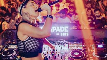 ukrainian singer uma shanti booked for insulting tricolour at pune concert ash ukrainian singer uma shanti booked for insulting tricolour at pune concert ash