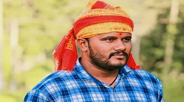 Young Man Given Unique Gift to his parents and Kichcha Sudeep in Shivamogga Young Man Given Unique Gift to his parents and Kichcha Sudeep in Shivamogga