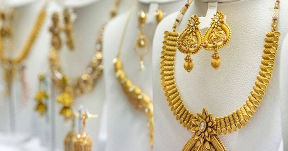  Today Gold Rate in Chennai : தாறுமாறாக எகிறும் தங்கம் விலை.. கலக்கத்தில் நகை பிரியர்கள்.!