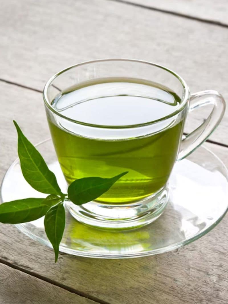 Green Tea Vs Herbal Tea What's the difference? Know their health benefits