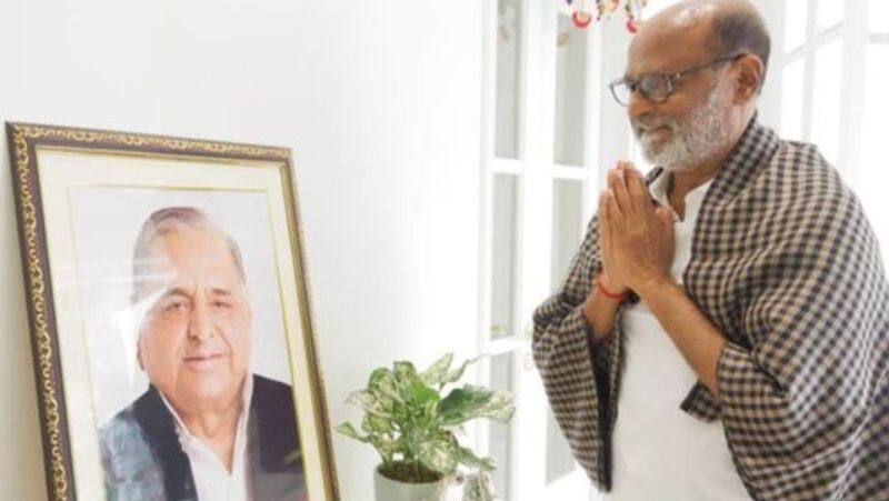 Rajinikanth meets Akhilesh Yadav at his Lucknow residence